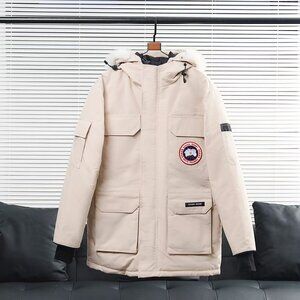 Canada Goose Men's Coat,Very comfortable to wear